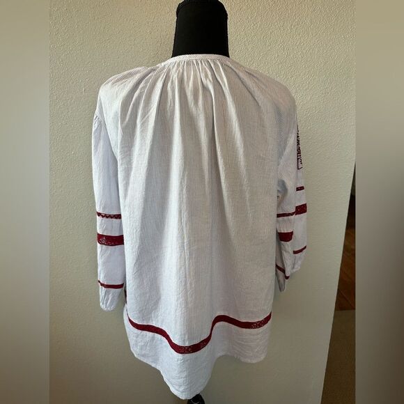 Velvet by Graham & Spencer Tagan top embroidered Size S - Picture 11 of 13